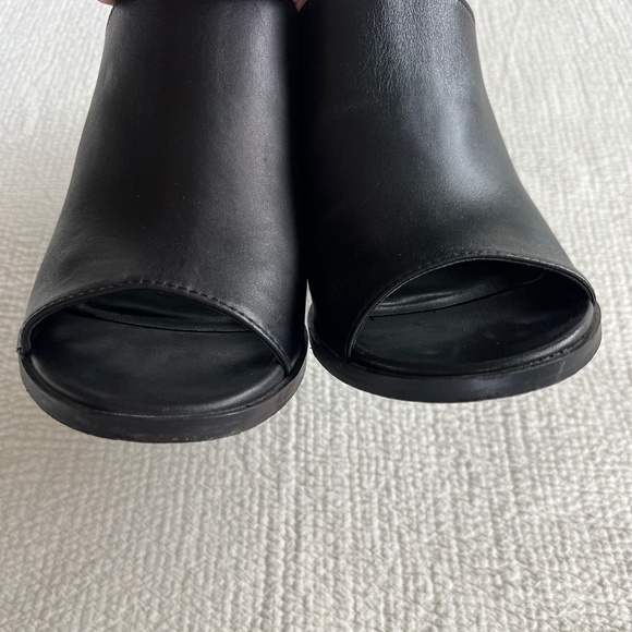 Steve Madden Krizia used black leather mule chunky block heel sandal size 11 - Picture 13 of 15